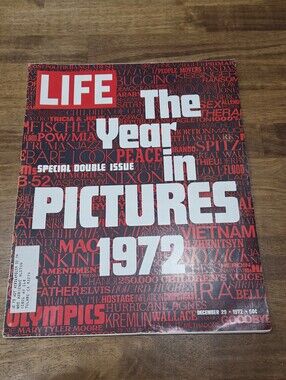 LIFE Magazine The Year in Pictures 1972